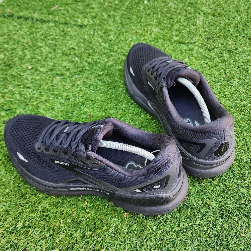 BROOKS ADRENALINE GTS 23 - Women's Sneakers - SIZE 9.5B - Picture 6 of 9